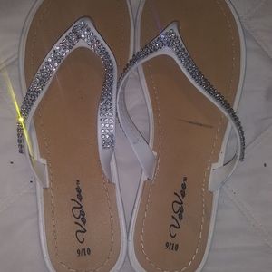 Vee Vee White/Sparkles Flip Flops